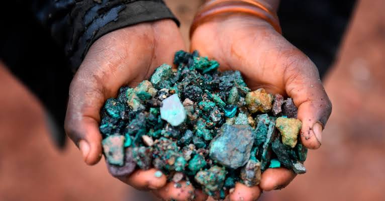Le Cobalt de la RDC : Un Trésor aux Enjeux Complexes pour l’Économie et le Développement