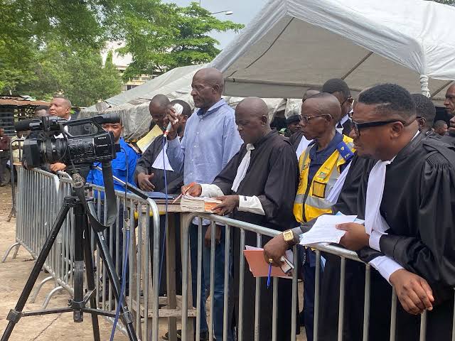 Affaire Kabeya Senda : Le médecin légiste confirme une hémorragie cérébrale due à des coups, la plaidoirie fixée au 15 mai