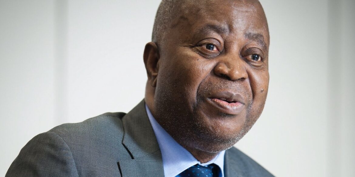 Adolphe Muzito Nommé Ministre du Budget National : Un Retour aux Affaires pour l’Ancien Premier Ministre