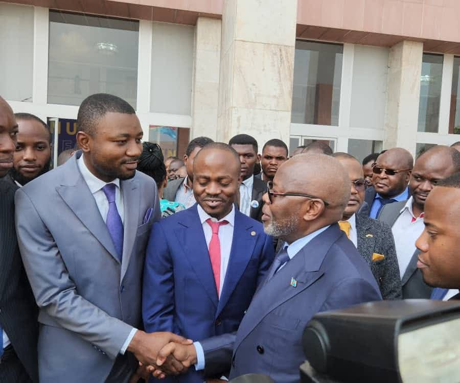 Rdc-Assemblée nationale : « Très faux, Vital Kamerhe n’a admis aucun grief » (Émile Sumaili Miseka)