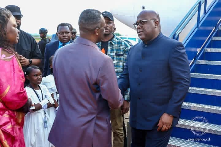 Le Président de la République Félix Antoine Tshisekedi Tshilombo est arrivé en début de soirée, ce dimanche 05 octobre, à Mbujimayi, Chef-lieu de la province du Kasaï oriental.