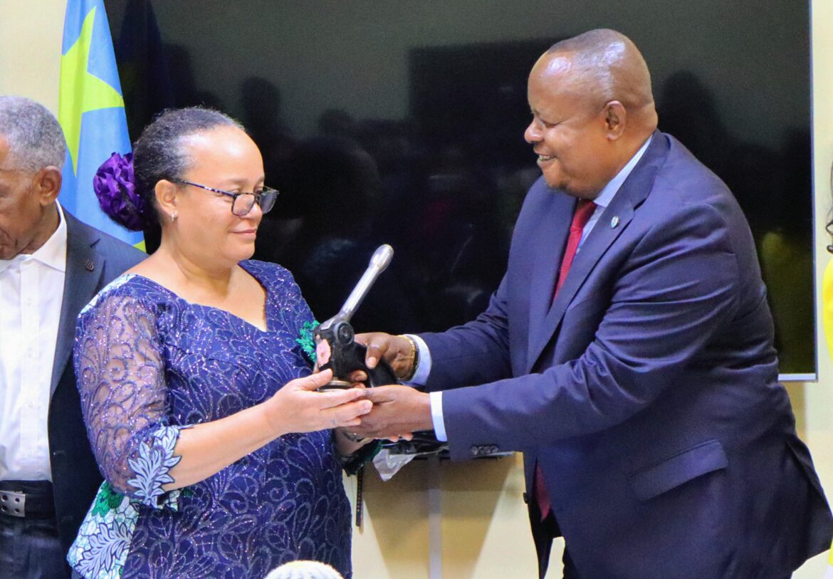 Secrétariat Général du Budget : Sana Moko Pierrot transmet le flambeau dans la dignité et l’honneur